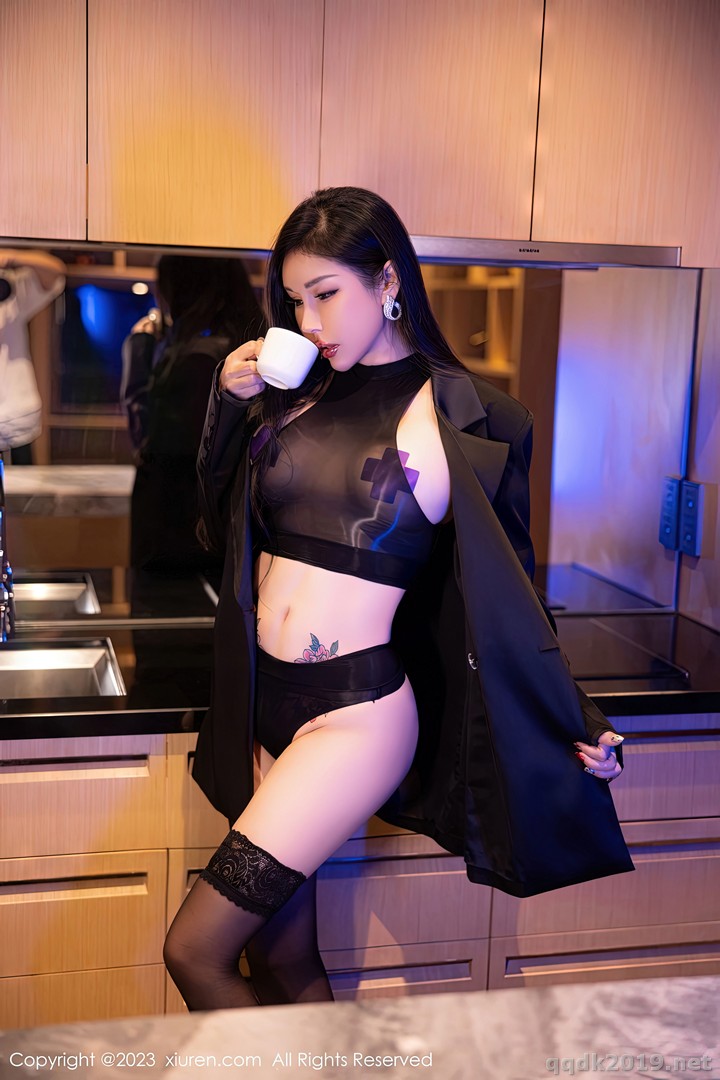 XIUREN-No.6143-Tian-Bing-Bing-004.jpg