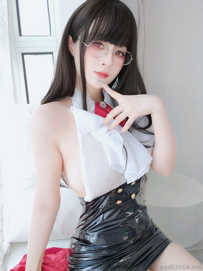 Cosplay-silver-81-2024-11-2024.jpg