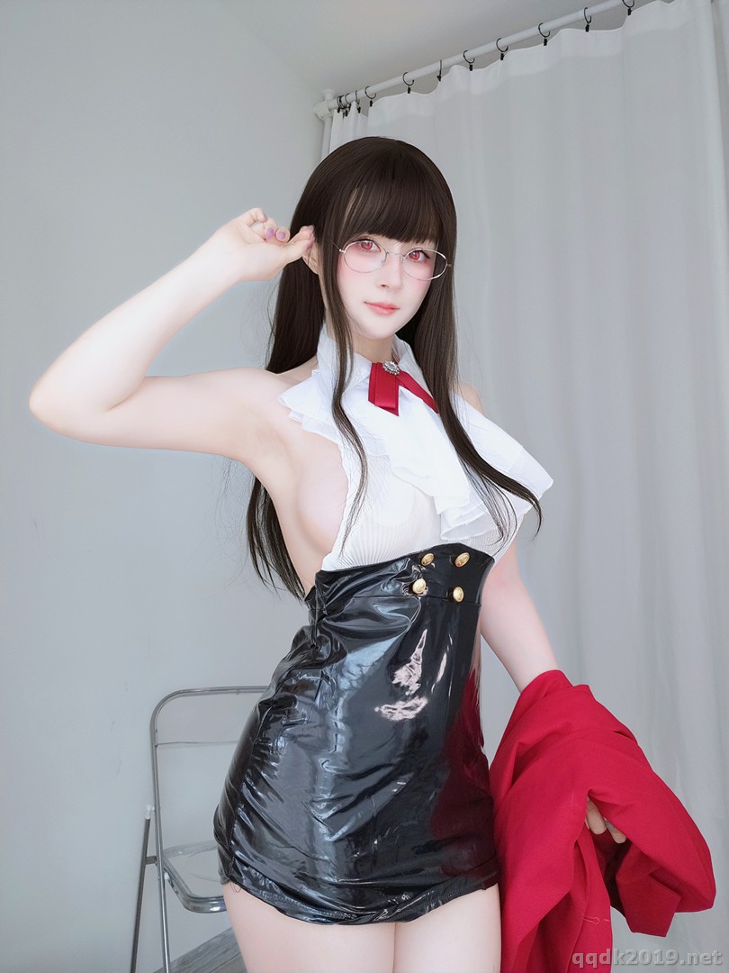 Cosplay-silver-81-2024-11-2002.jpg