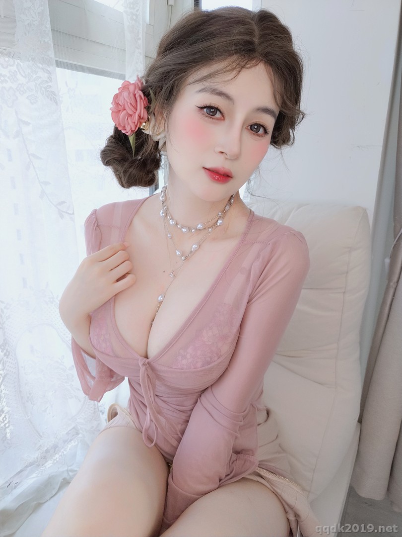 Cosplay-silver-81-2024-12-2026.jpg
