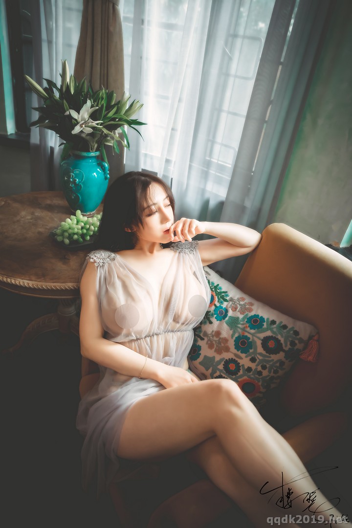 Coser-gigi-007.jpg