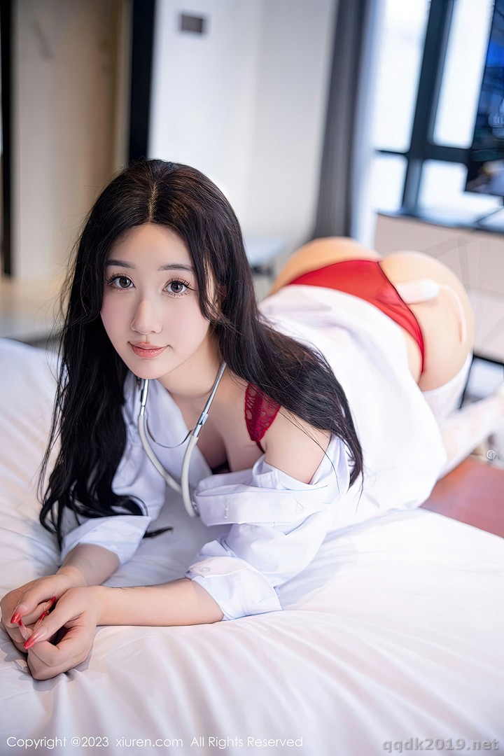 XIUREN-No.6130-Jiang-Zhen-Zhen-078.jpg