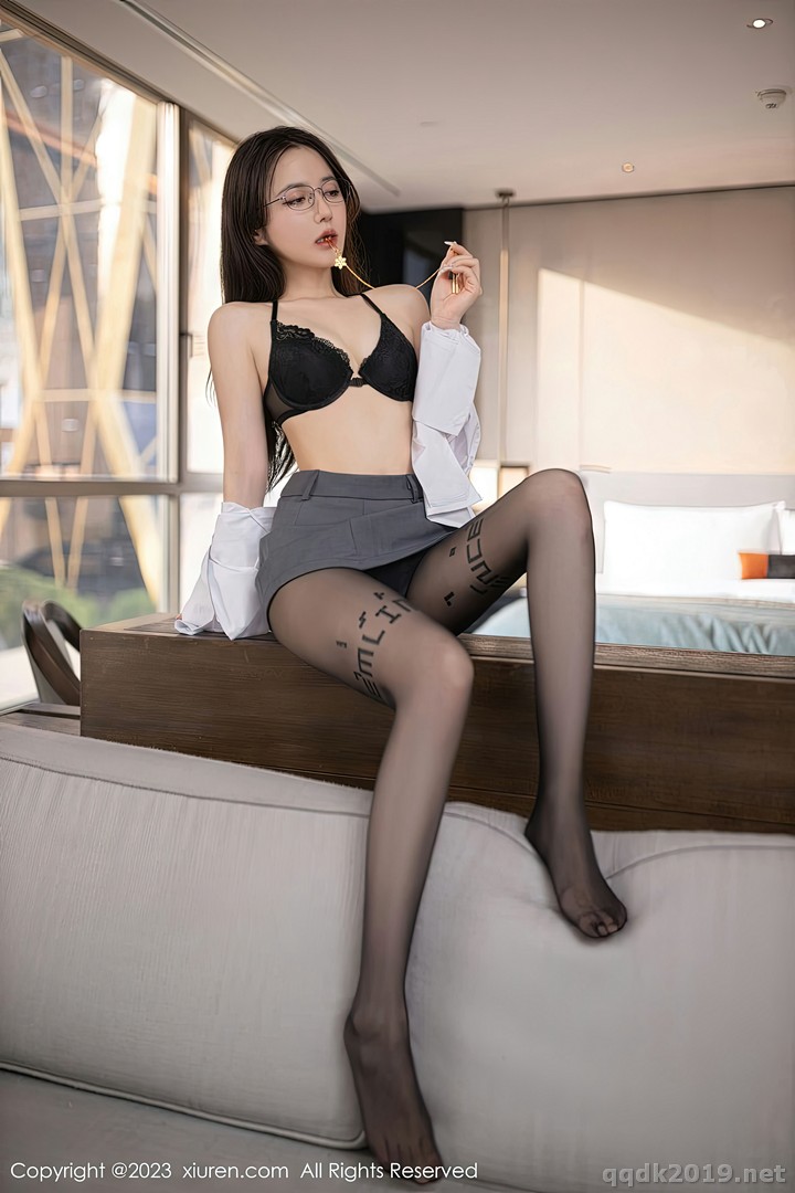 XIUREN-No.6135-Fish-027.jpg