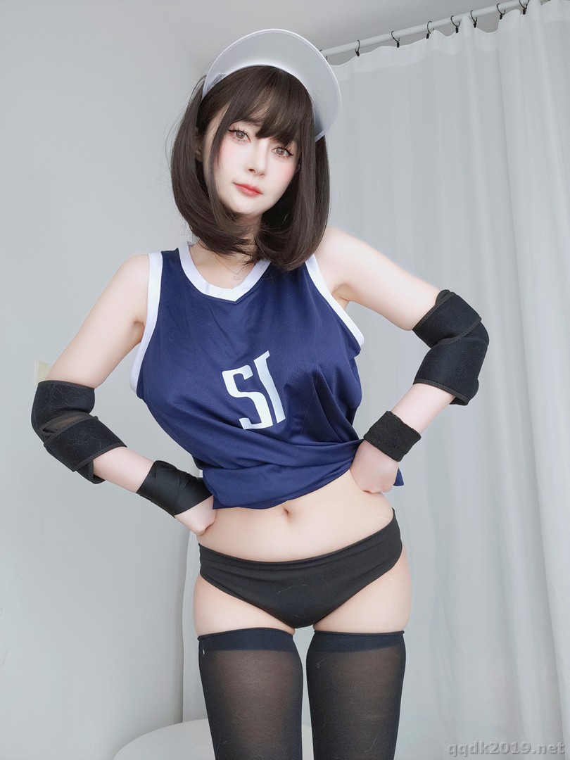 白银81 Fantia 2024年05月 巨乳选手 图集 35