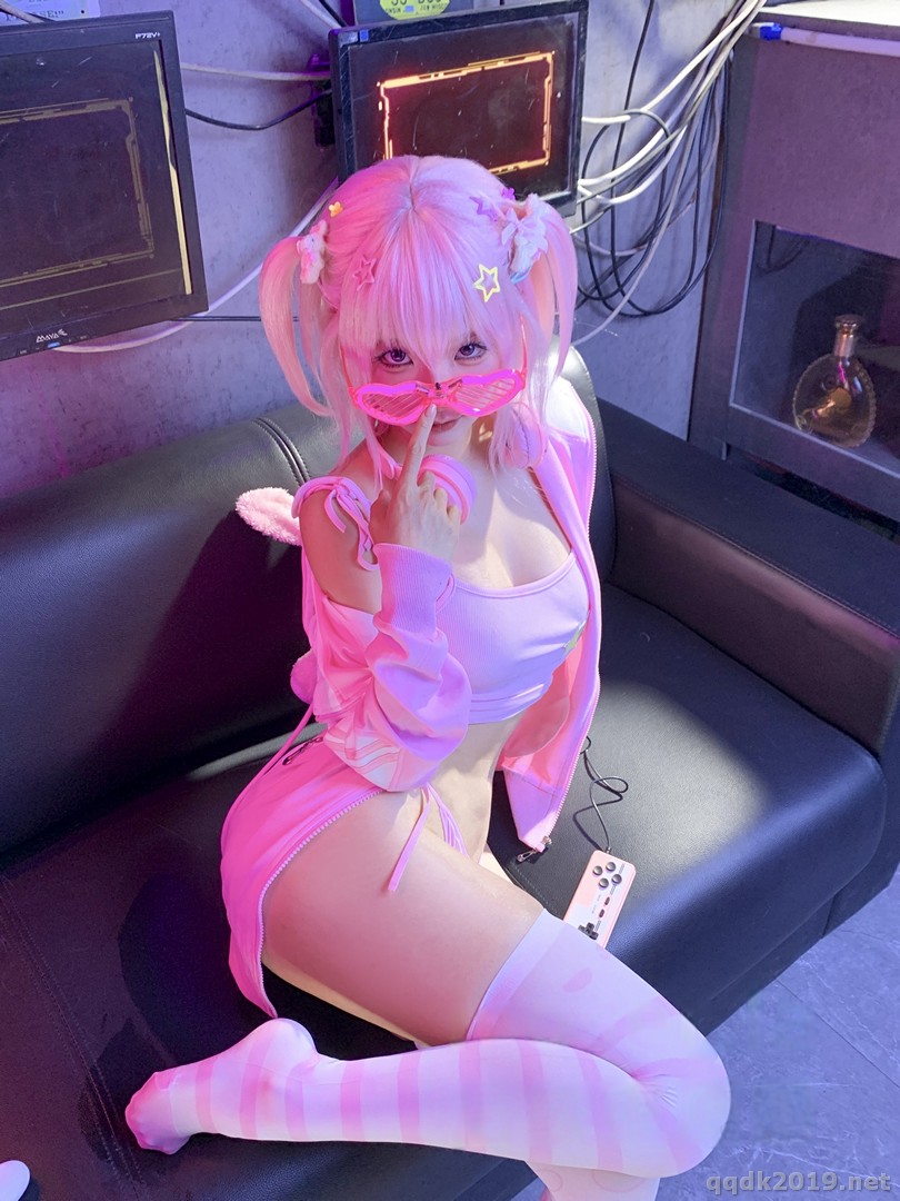 蠢沫沫 Game Girls 图集 104