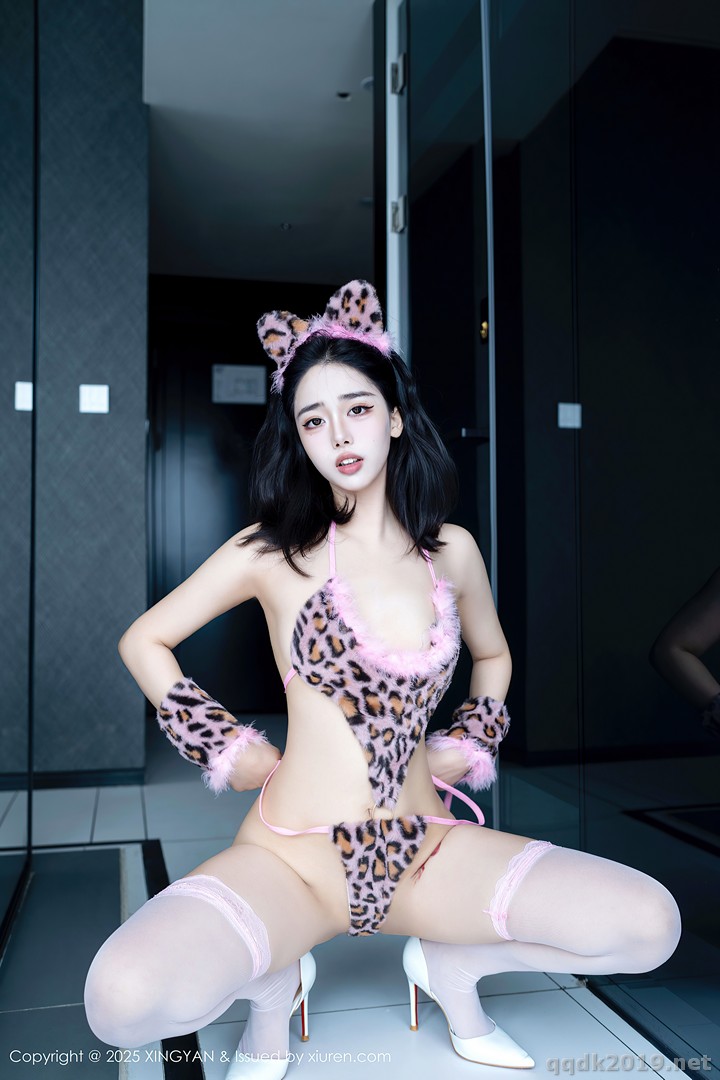 XingYan Vol.405 阮福福 图集 31