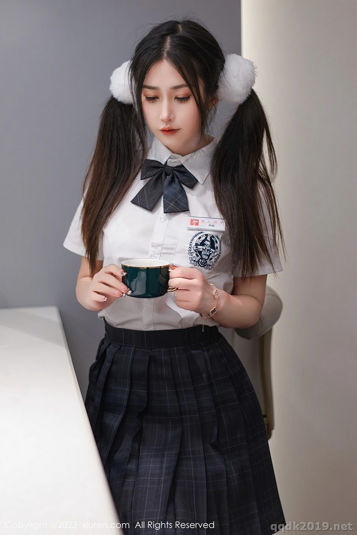 XIUREN No.6397 laura阿姣 图集 02