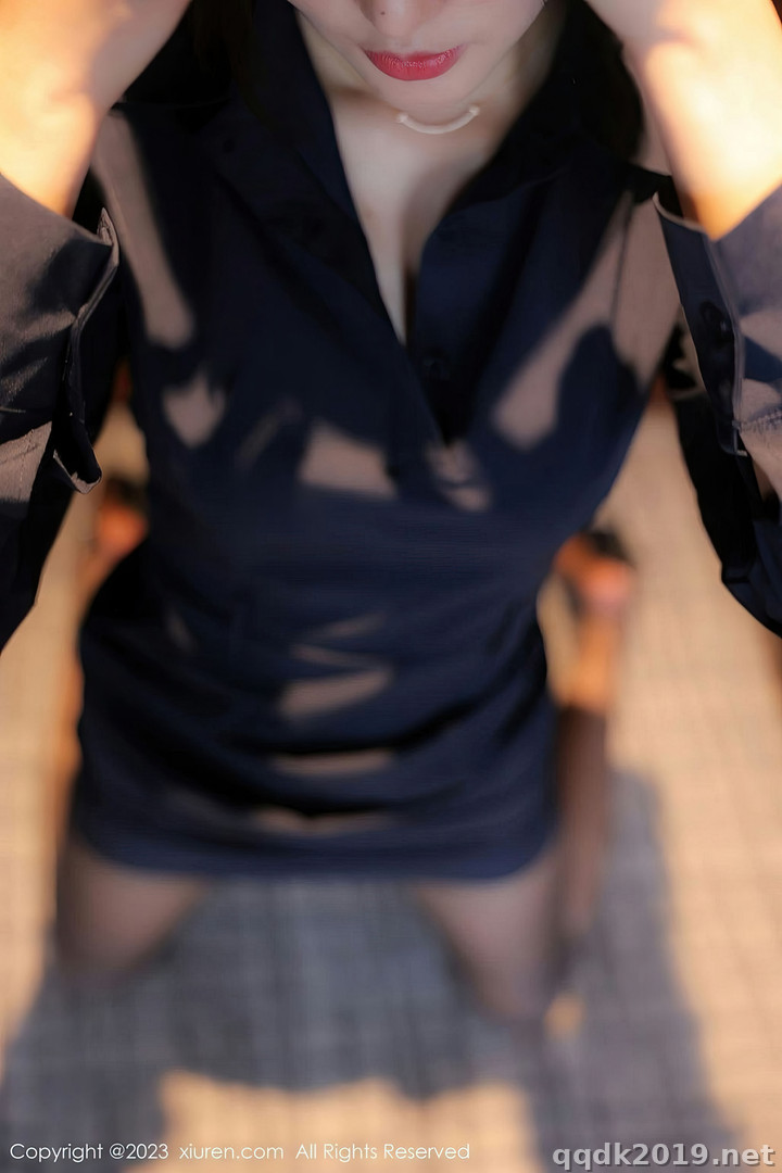 XIUREN-No.6427-tong-tong-017.jpg