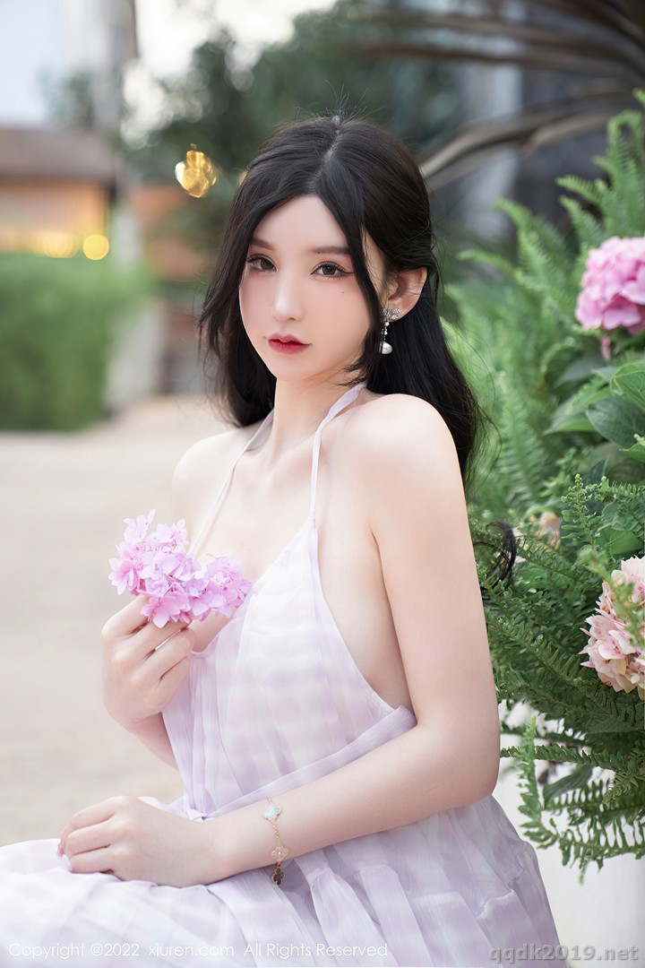 XIUREN-No.5207-Zhou-Yuxi-Sally-032.jpg