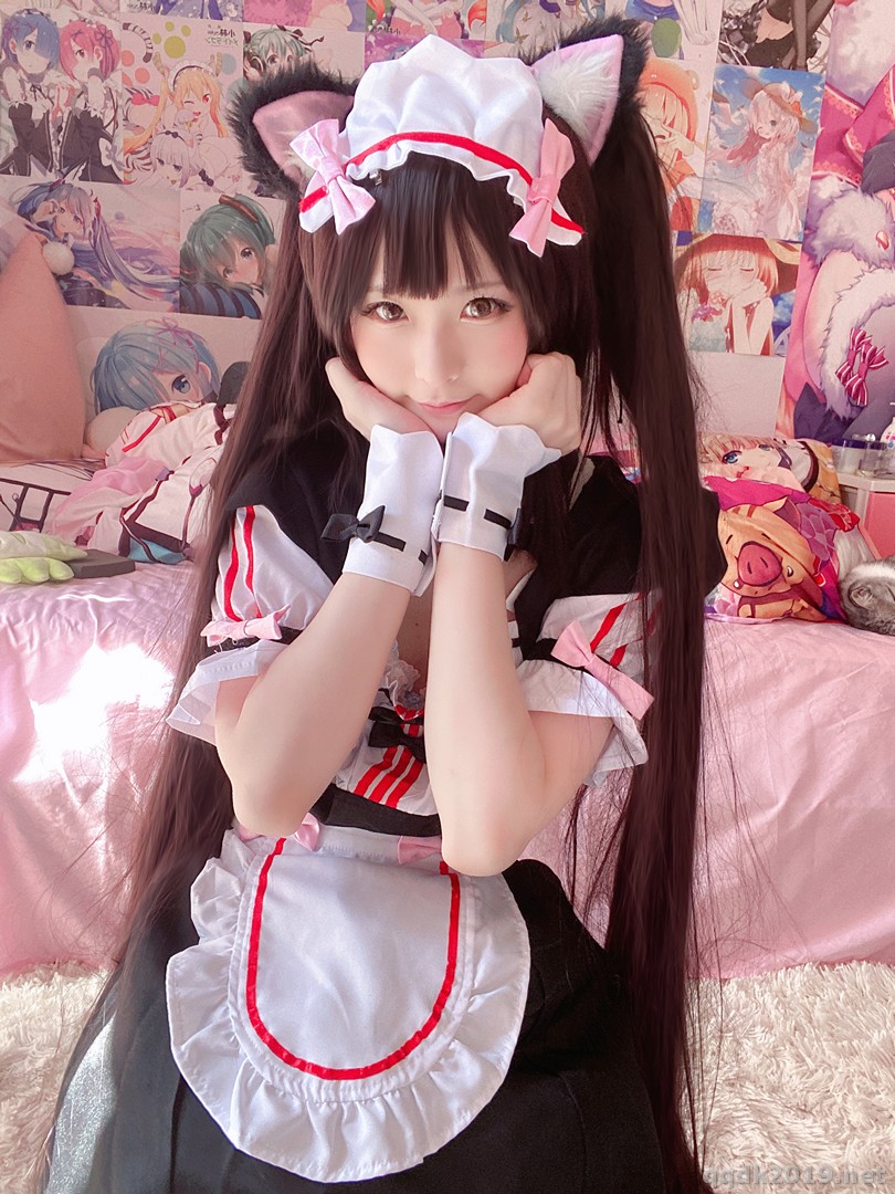 Coser-Misa-NEKO-RA-Chocolat-004.jpg