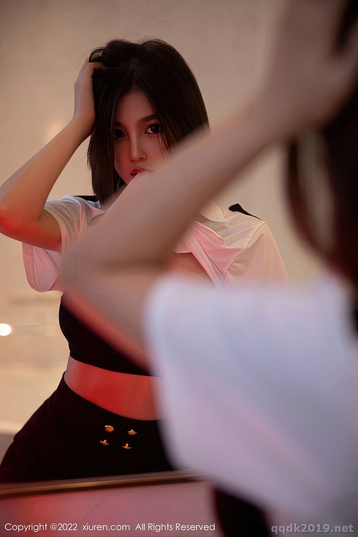 XIUREN-No.5815-Mei-Yang-Yang-020.jpg
