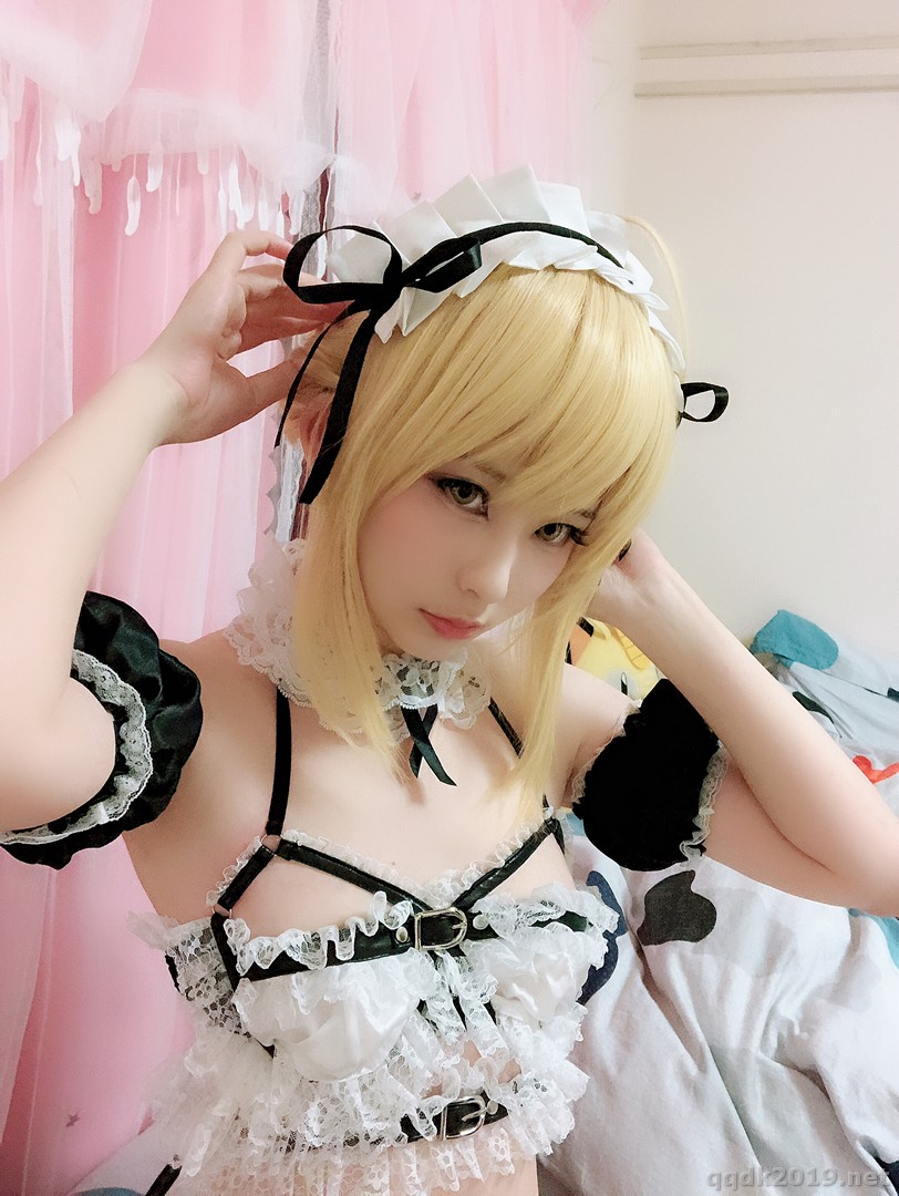 Coser-Misa-FGO-Altria-Horta-010.jpg