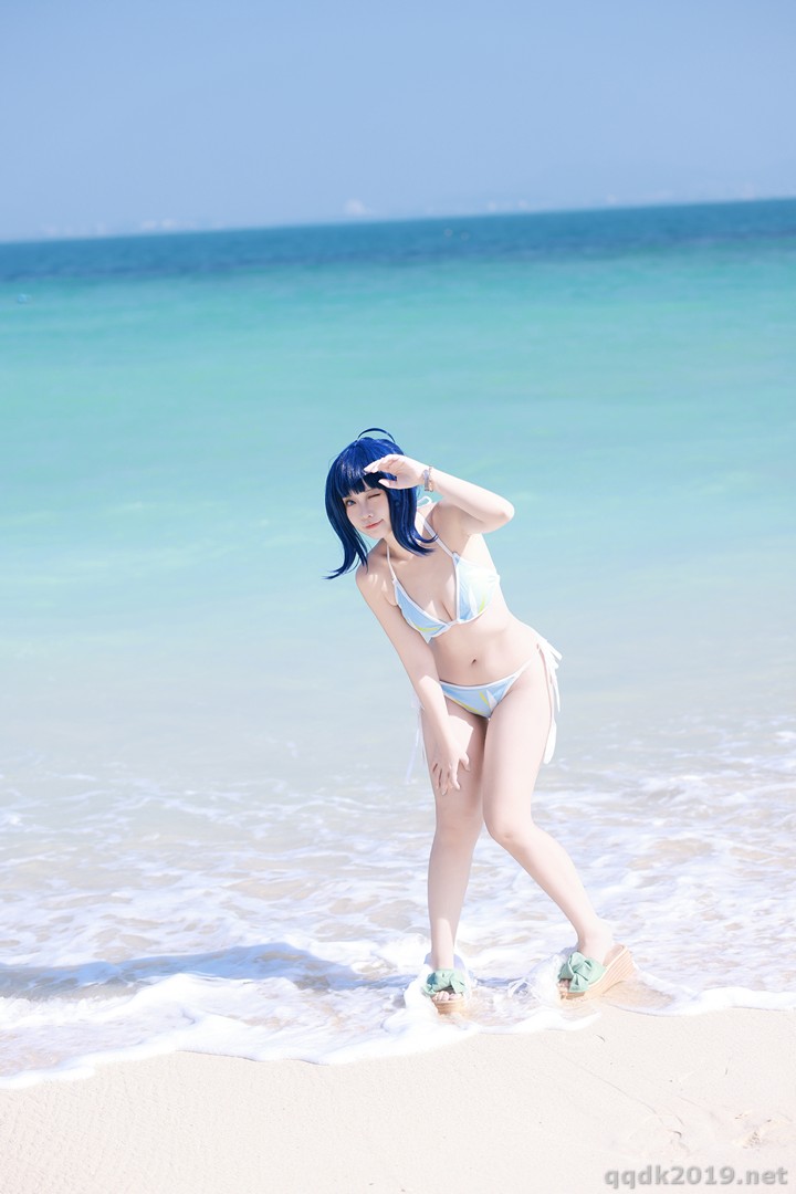 Cosplay-G44-wont-get-hurt-Hachina-Miankai-Swimsuit-001.jpg