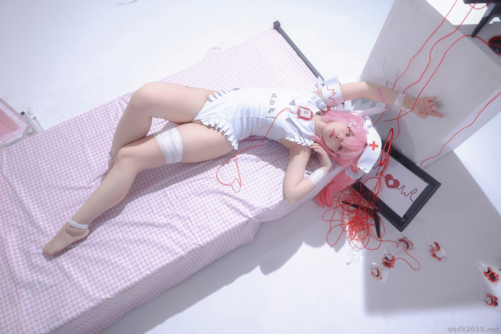 Cosplay-G44-will-not-be-injured-trainee-nurse-see-love-on-a-moonlit-night-009.jpg