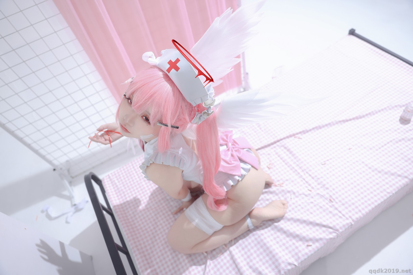 Cosplay-G44-will-not-be-injured-trainee-nurse-see-love-on-a-moonlit-night-015.jpg