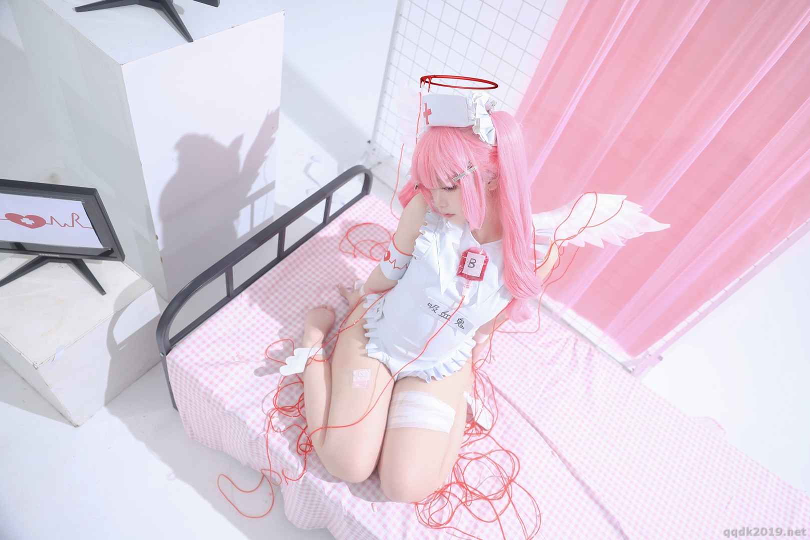 Cosplay-G44-will-not-be-injured-trainee-nurse-see-love-on-a-moonlit-night-020.jpg