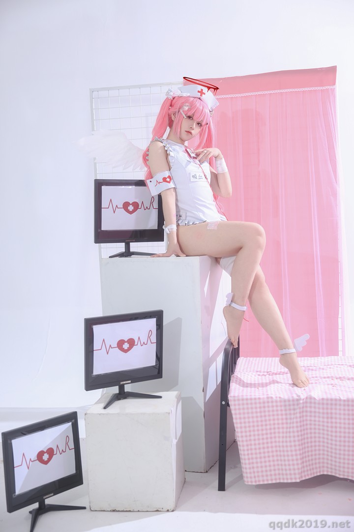 Cosplay-G44-will-not-be-injured-trainee-nurse-see-love-on-a-moonlit-night-024.jpg