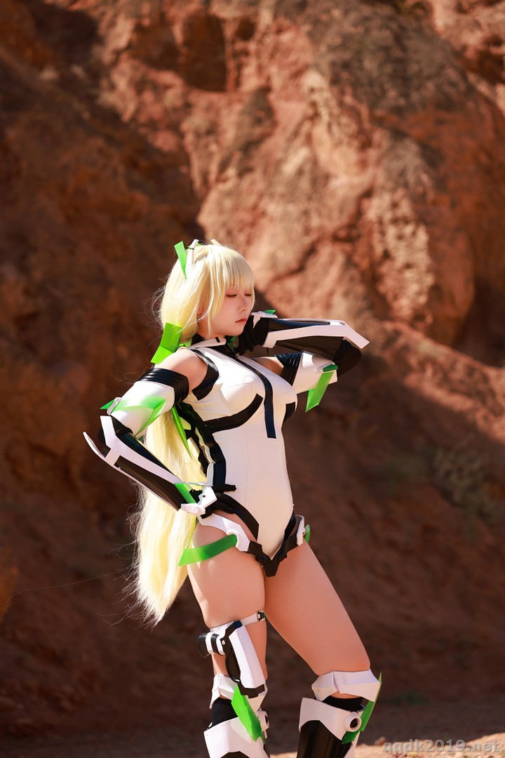 Cosplay-G44-will-not-be-injured-Paradise-Chase-Angela-019.jpg