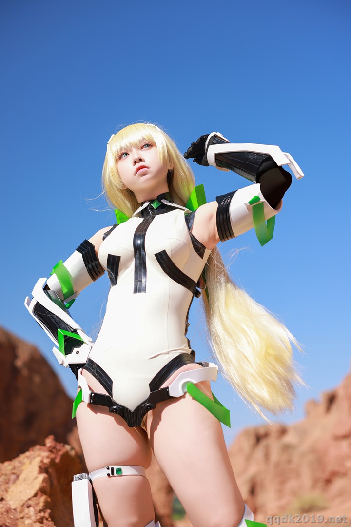 Cosplay-G44-will-not-be-injured-Paradise-Chase-Angela-003.jpg