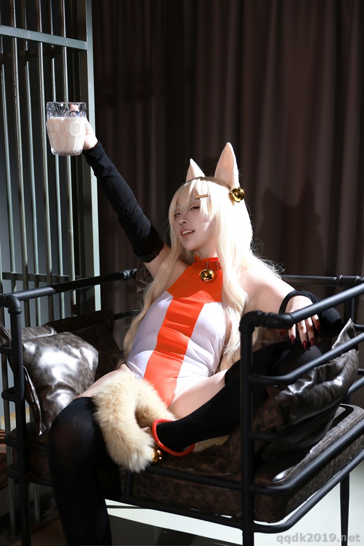 Cosplay-G44-wont-get-hurt-Alice-a-supernatural-girl-013.jpg