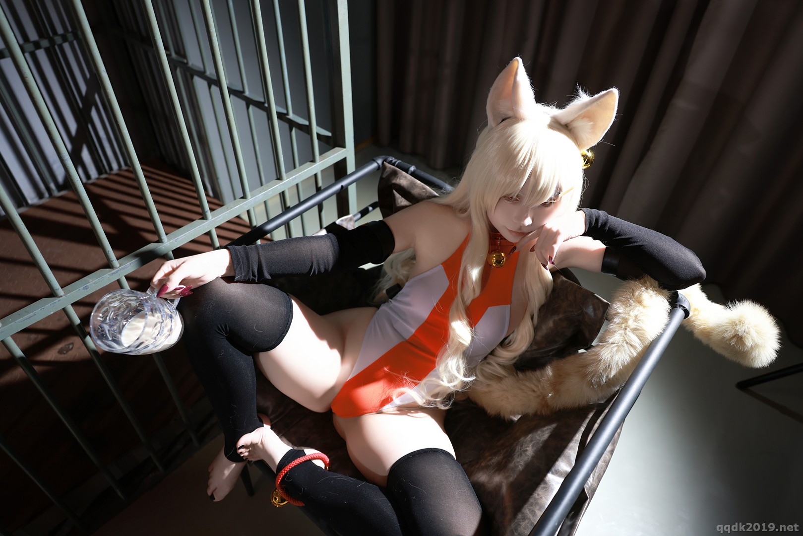 Cosplay-G44-wont-get-hurt-Alice-a-supernatural-girl-017.jpg