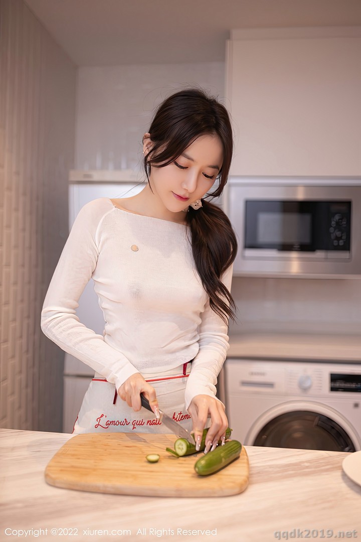XIUREN-No.5913-Fish-013.jpg