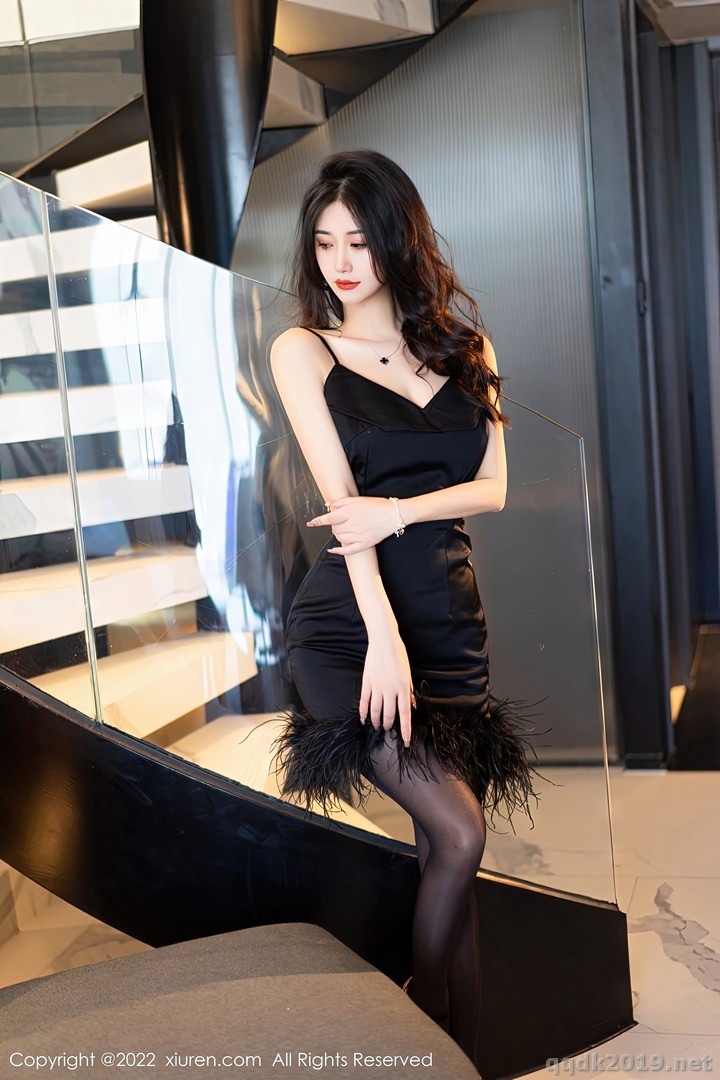 XIUREN-No.5906-laura-013.jpg
