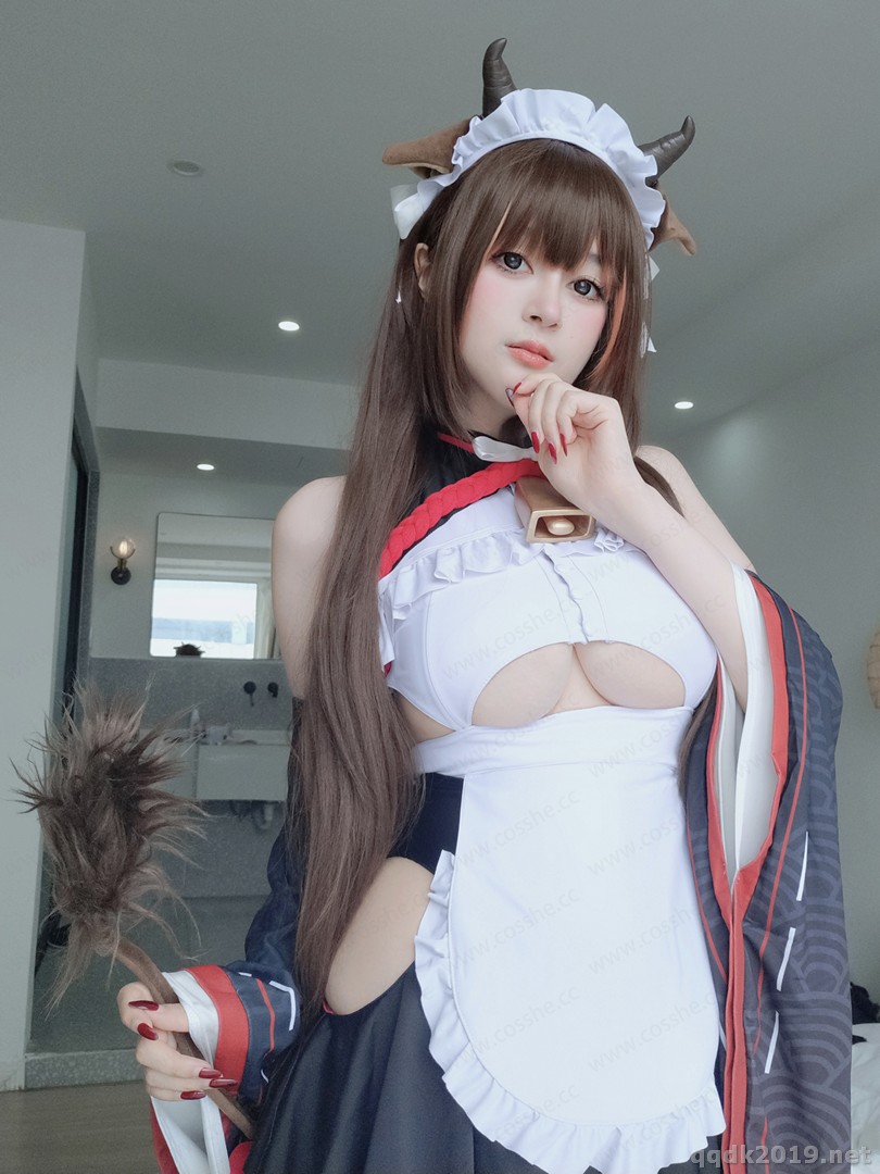 Coser-baiyin811-009.jpg