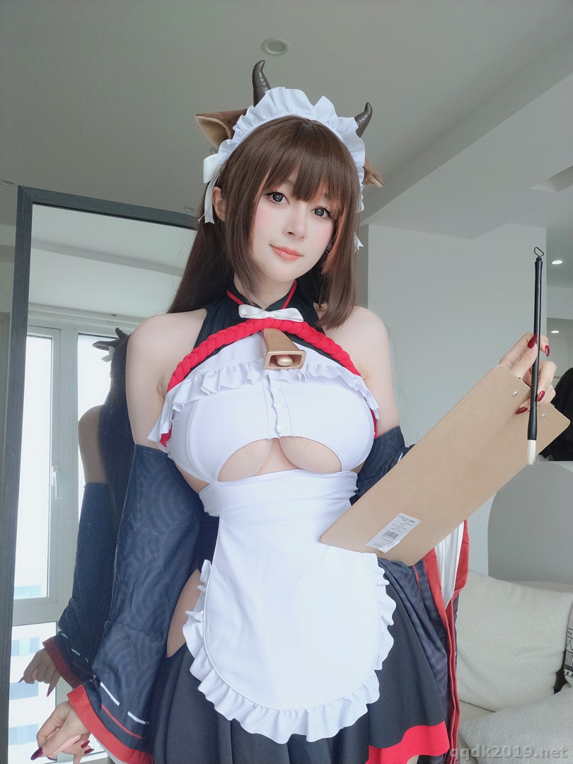 Coser-baiyin811-032.jpg