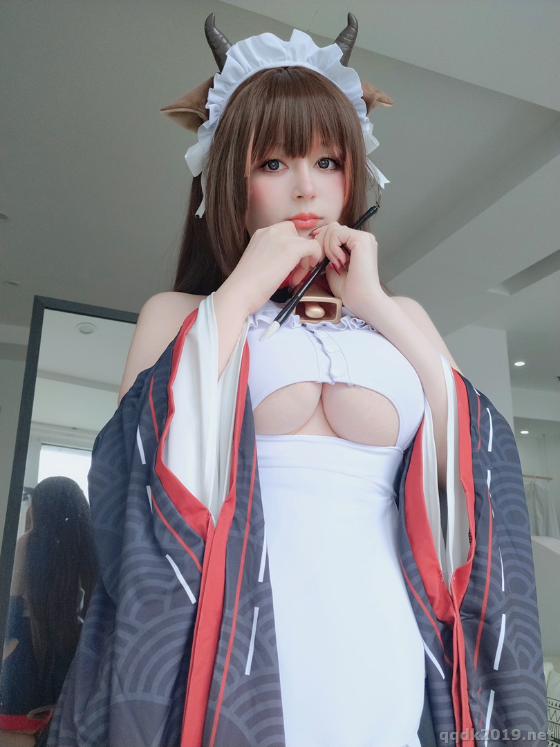 Coser-baiyin811-035.jpg