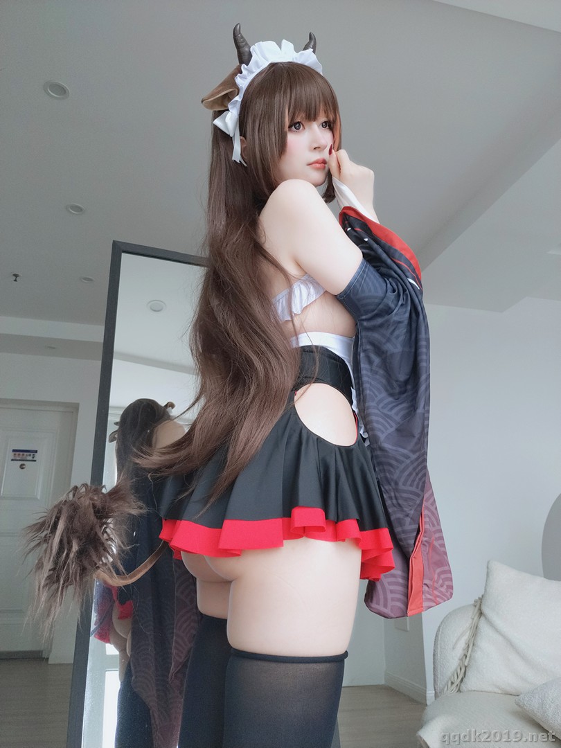 Coser-baiyin811-045.jpg