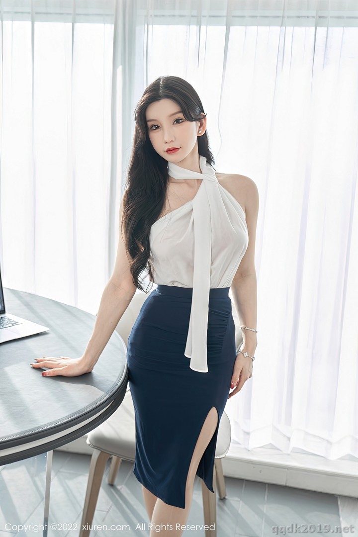 XIUREN-No.5948-Zhou-Yuxi-Sally-014.jpg