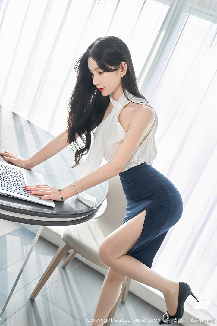 XIUREN-No.5948-Zhou-Yuxi-Sally-016.jpg
