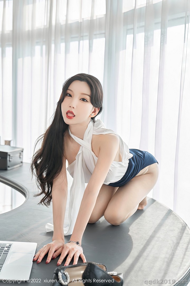 XIUREN-No.5948-Zhou-Yuxi-Sally-040.jpg