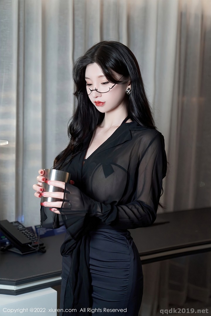 XIUREN-No.5914-Zhou-Yuxi-Sally-010.jpg