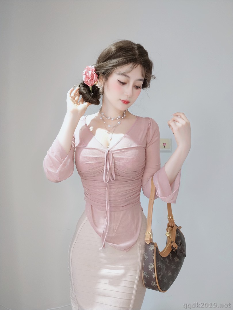 Cosplay-silver-81-2024-11-3018.jpg