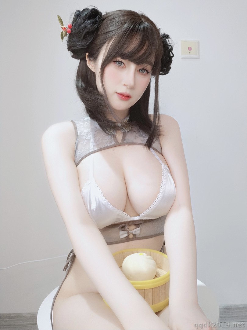 Cosplay-White-Bow-81-Fantia-2024.10-Chinese-Girl-043.jpg