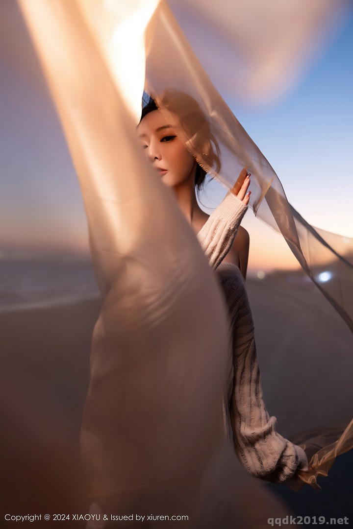 XiaoYu-Vol.1200-Yanni-Wang-Xin-Yao-008.jpg