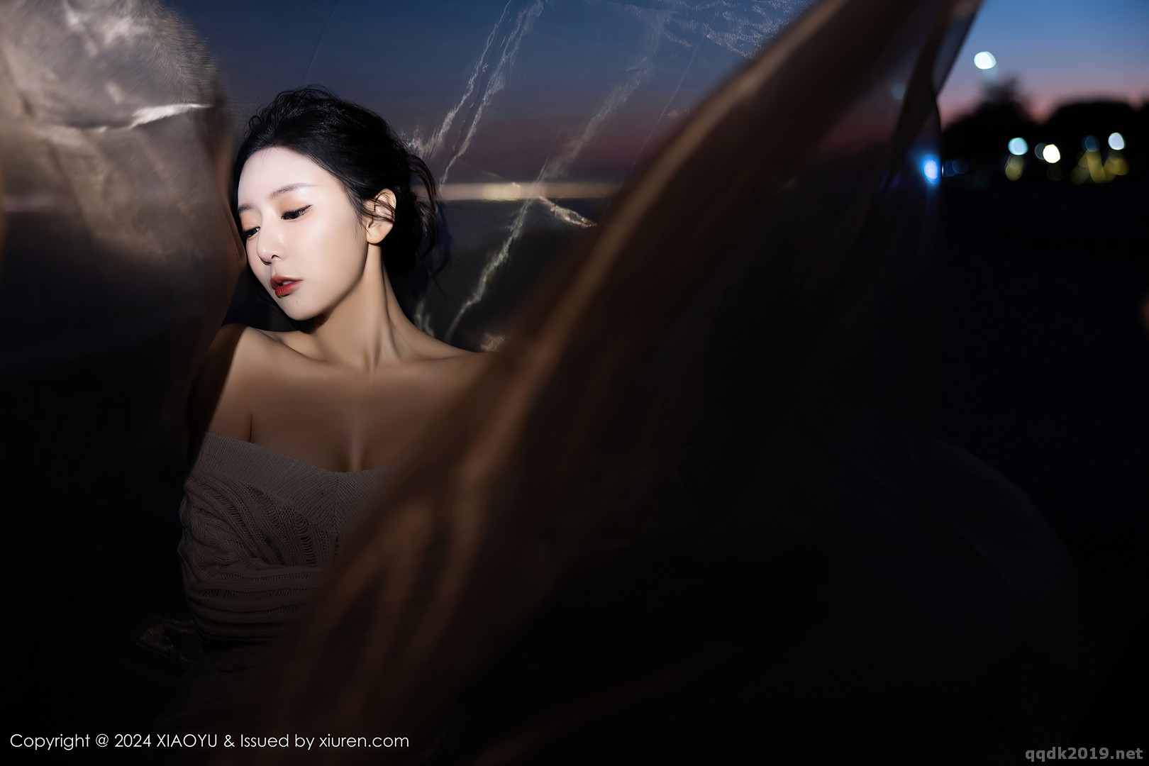 XiaoYu-Vol.1200-Yanni-Wang-Xin-Yao-020.jpg